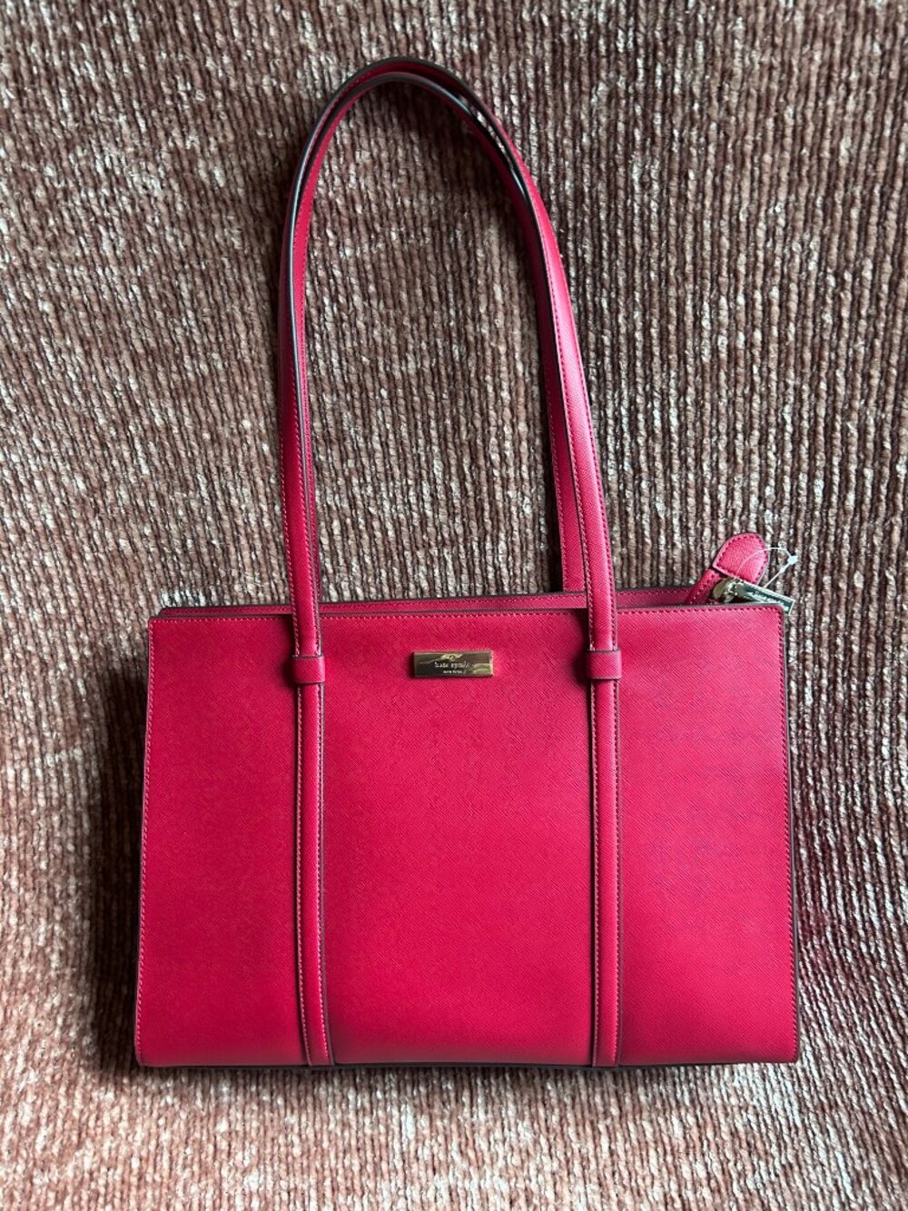 KATE SPADE LIMITED EDITION KENIZE LARGE TOTE NWOT PERFECT CHERRY RED